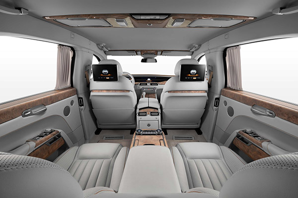 ಹತ್ಯೆಯ ಪ್ರಯತ್ನದಲ್ಲಿ ರಷ್ಯಾ ಅಧ್ಯಕ್ಷ ವ್ಲಾಡಿಮಿರ್ ಪುಟಿನ್ ಜೀವ ಉಳಿಸಿದ್ದು ಔರಸ್ ಸೆನೆಟ್ ಕಾರು!