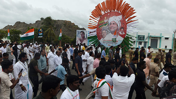 ಭಾರತ್ ಜೋಡೋ ಯಾತ್ರೆ: ಹೀಗಿದೆ ನೋಡಿ ರಾಹುಲ್ ಗಾಂಧಿ ತಂಗಲು ಬಳಸುತ್ತಿರುವ ಮೋಟಾರ್‌ ಹೋಮ್‌ 