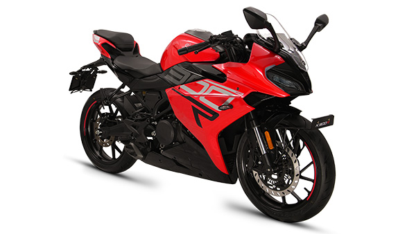 ಕೀವೇ ಕೆ300 ಎನ್ ಮತ್ತು ಕೆ300 ಆರ್ ಮೋಟಾರ್‌ಸೈಕಲ್ ಭಾರತದಲ್ಲಿ ಬಿಡುಗಡೆ