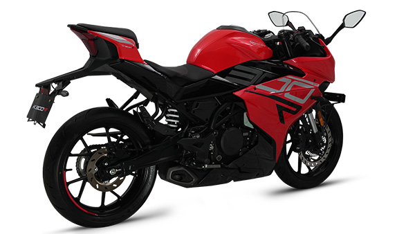 ಕೀವೇ ಕೆ300 ಎನ್ ಮತ್ತು ಕೆ300 ಆರ್ ಮೋಟಾರ್‌ಸೈಕಲ್ ಭಾರತದಲ್ಲಿ ಬಿಡುಗಡೆ