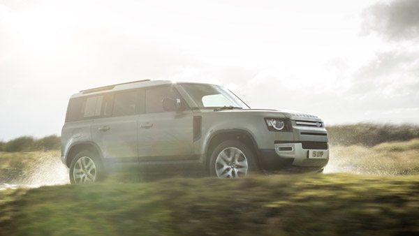 ದುಬಾರಿ ಬೆಲೆಯ ಲ್ಯಾಂಡ್ ರೋವರ್ ಡಿಫೆಂಡರ್ ಎಸ್‍ಯುವಿ ಖರೀದಿಸಿದ ಜನಪ್ರಿಯ ನಟ