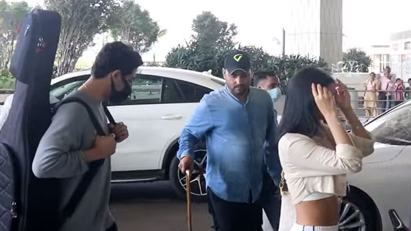 ಅಣ್ಣ ಸೈಲೆಂಟ್, ತಂಗಿ ಹಾಟ್: ದುಬಾರಿ ಮರ್ಸಿಡಿಸ್ ಕಾರಿನಲ್ಲಿ ಕಾಣಿಸಿಕೊಂಡ ಶಾರುಕ್ ಮಕ್ಕಳು