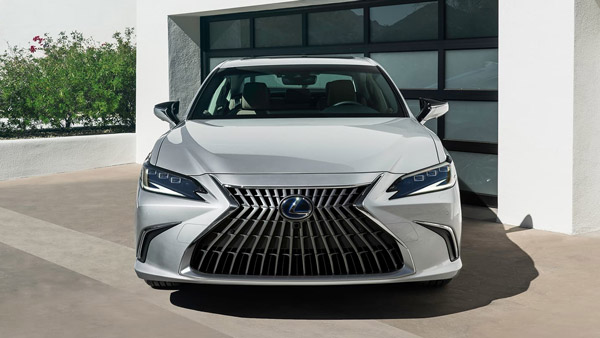 ಅತ್ಯುತ್ತಮ ಮೈಲೇಜ್ ನೀಡುವ ಲೆಕ್ಸಸ್ ಇಎಸ್300ಎಚ್ ಹೈಬ್ರಿಡ್ ಕಾರು ಬಿಡುಗಡೆ