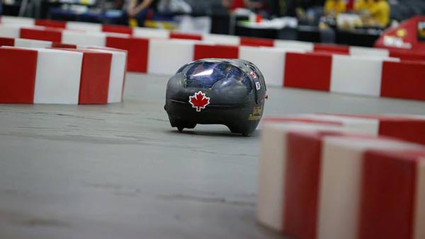 ಎಲೆಕ್ಟ್ರಿಕ್ ಕಾರ್ ನಿರ್ಮಿಸಿ ಅಂತಾರಾಷ್ಟ್ರೀಯ ಮಟ್ಟದಲ್ಲಿ ಮಿಂಚಿದ ಸರ್ಕಾರಿ ಕಾಲೇಜು ವಿದ್ಯಾರ್ಥಿಗಳು