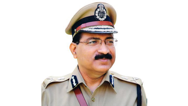 ತೆಲಂಗಾಣ ಡಿಜಿಪಿ ಟ್ರಾಫಿಕ್ ದಂಡ ಪಾವತಿಸಿಲ್ಲ ಟ್ವೀಟ್ ವೈರಲ್: ಪೊಲೀಸ್ ಇಲಾಖೆಯಿಂದ ಸ್ಪಷ್ಟೀಕರಣ 