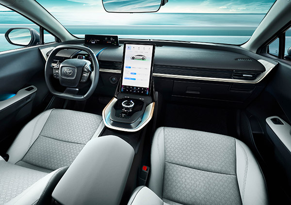 600 ಕಿ.ಮೀ ಮೈಲೇಜ್ ನೀಡುವ ಟೊಯೊಟಾ bZ3 ಎಲೆಕ್ಟ್ರಿಕ್ ಕಾರು ಅನಾವರಣ 