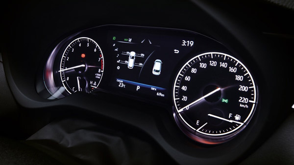 ಹೊಸ ನವೀಕರಣಗಳೊಂದಿಗೆ ಬಿಡುಗಡೆಗೊಂಡ ಜನಪ್ರಿಯ ಟೊಯೊಟಾ ಹ್ಯಾರಿಯರ್