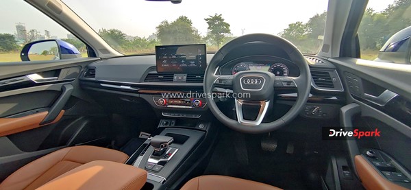 ದೇಶೀಯ ಮಾರುಕಟ್ಟೆಯಲ್ಲಿ ಆಡಿ 'Q5 ವಿಶೇಷ ಆವೃತ್ತಿ' ಬಿಡುಗಡೆ: ಬೆಲೆ ಮತ್ತು ವಿವರಗಳು...