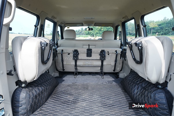 ಹೊಸ ಮಹೀಂದ್ರಾ ಕ್ಲಾಸಿಕ್ 2022 ಎಸ್‌ಯುವಿ ರಿವ್ಯೂ: ಡಿಸೈನ್, ಎಂಜಿನ್ ಬದಲಾವಣೆ...ಹೊಸ ಫೀಚರ್ಸ್ ಜೋಡಣೆ 