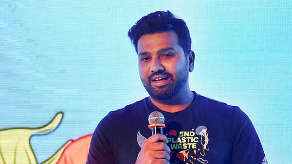 ಐಷಾರಾಮಿ ಮರ್ಸಿಡಿಸ್ ಬೆಂಝ್ ಕಾರು ಖರೀದಿಸಿದ ಟೀಂ ಇಂಡಿಯಾ ನಾಯಕ ರೋಹಿತ್ ಶರ್ಮಾ