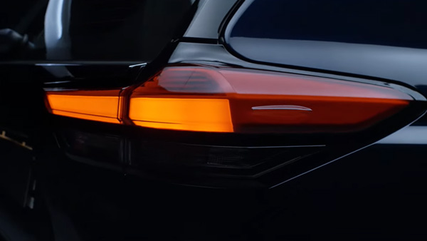 ಇನೋವಾ ಕ್ರಿಸ್ಟಾ ಬಳಿಕ ಭಾರತದಲ್ಲಿ ಮತ್ತೆ ಹವಾ ಸೃಷ್ಟಿಸಲು ಬರುತ್ತಿದೆ ಇನೋವಾ ಹೈಕ್ರಾಸ್ 