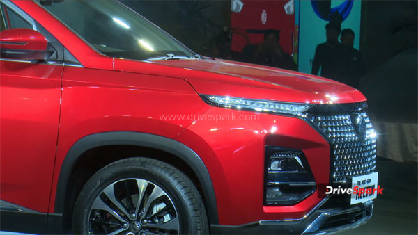 ಎಂಜಿ ಹೆಕ್ಟರ್ ಫೇಸ್‌ಲಿಫ್ಟ್, ಹೆಕ್ಟರ್ ಪ್ಲಸ್ ಬಿಡುಗಡೆ 