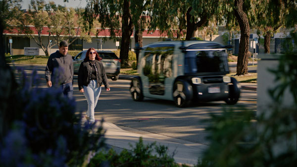 ಅಮೆಜಾನ್‍ ಕಂಪನಿಯ ಮೊದಲ ಕಾರು: ಡ್ರೈವರ್ ಬೇಕಿಲ್ಲ!