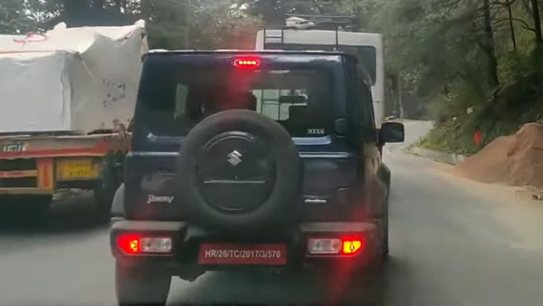 ಟೆಸ್ಟಿಂಗ್ ವೇಳೆ ಒಂದುಕ್ಕೊಂದು ಎದುರಾದ ಮಾರುತಿ ಜಿಮ್ನಿ- ಮಹಿಂದ್ರಾ ಥಾರ್‌: ಹೇಗಿವೆ ನೋಡಿ...