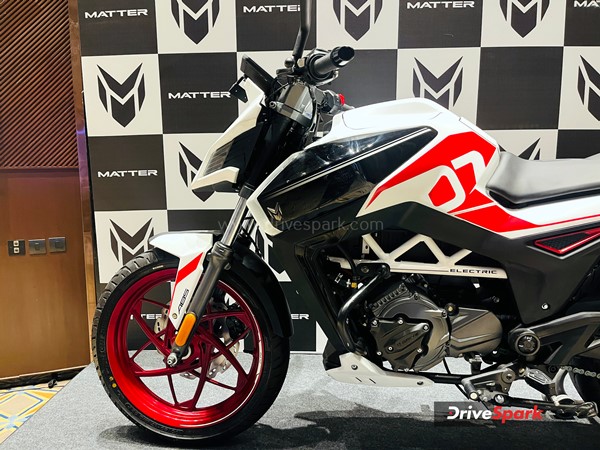 ಭಾರತದ ಮೊದಲ ಎಲೆಕ್ಟ್ರಿಕ್ ಗೇರ್ ಬೈಕ್... ಬೆಲೆ 1.44 ಲಕ್ಷ ರೂ... ಎರಡು ಬಣ್ಣಗಳ ಆಯ್ಕೆ