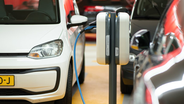 EV Charging Stations ಸ್ಥಾಪನೆಗೆ 800 ಕೋಟಿ ರೂ. ಮಂಜೂರು ಮಾಡಿದ ಕೇಂದ್ರ ಸರ್ಕಾರ