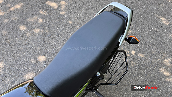 New Honda Shine 100 Review... Attractive Design, 70 KM Mileage 