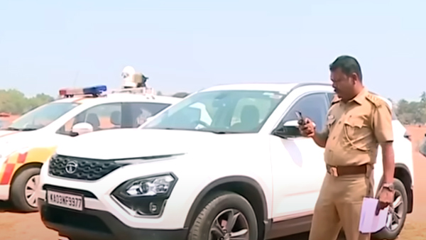 Suv With Fake Registration Number Plate