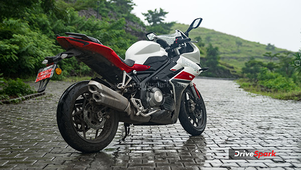 Do you know why kicker is not provided in most of the current bikes