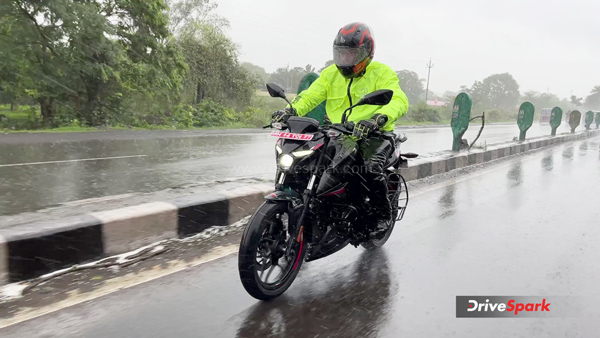 new-hero-xtreme-160r-4v-vs-bajaj-pulsar-n160