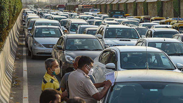 Uttar Pradesh Government cancels Traffic Fines
