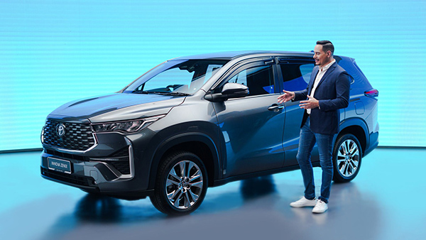 toyota-innova-zenix-launched-malaysia-market