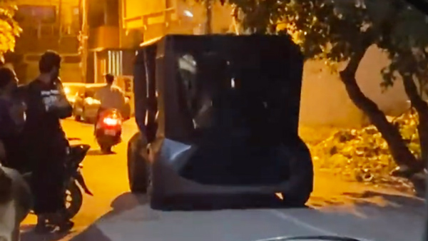 Driverless car: ಬೆಂಗಳೂರಿನಲ್ಲಿ ಸಂಚರಿಸಿತು ಚಾಲಕ ರಹಿತ ಕಾರು, ಅಚ್ಚರಿಗೊಂಡ ಜನ.. ವಿಡಿಯೋ ವೈರಲ್ 