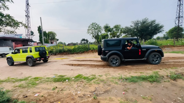 jimny-vs-thar-tug-of-war-jimny-showed-power