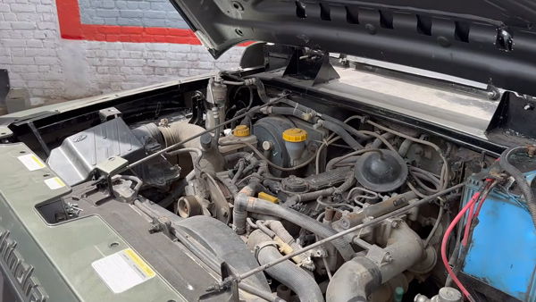 old-mahindra-thar-modified-new-gen-thar