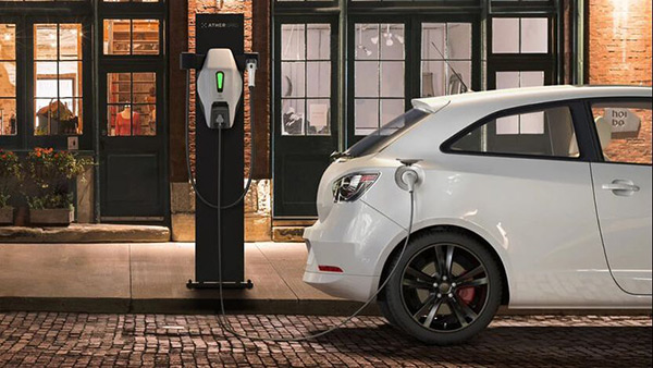 ಎಲೆಕ್ಟ್ರಿಕ್ ವಾಹನಗಳಿಗೆ ಮನಸೋತ ಕರುನಾಡ ಜನ, ಇದೇ ಮೊದಲ ಬಾರಿಗೆ.. ಹೊಸದೊಂದು ದಾಖಲೆ