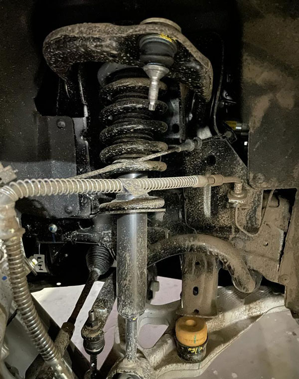 brand-new-mahindra-scorpio-n-suspension-break