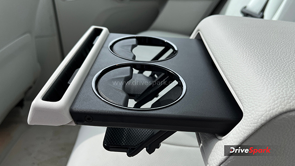 mercedes-eqe-suv-review-battery-range-features