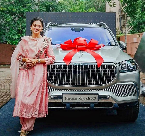 Taapsee Pannu: ಗಣೇಶ ಹಬ್ಬ.. ಕೋಟಿ - ಕೋಟಿ ಬೆಲೆಯ ಹೊಸ ಕಾರು ನಟಿ ತಾಪ್ಸಿ ಮನೆಗೆ!