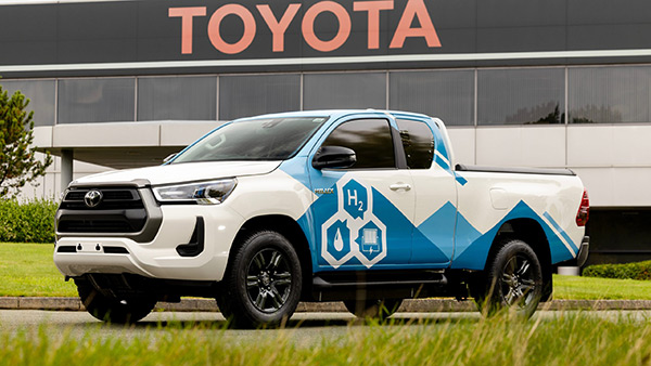 toyota-hilux-hydrogen-fuel-cell-car-revealed
