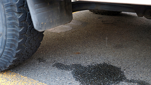 water-leak-exhaust-pipe-car-care-tips