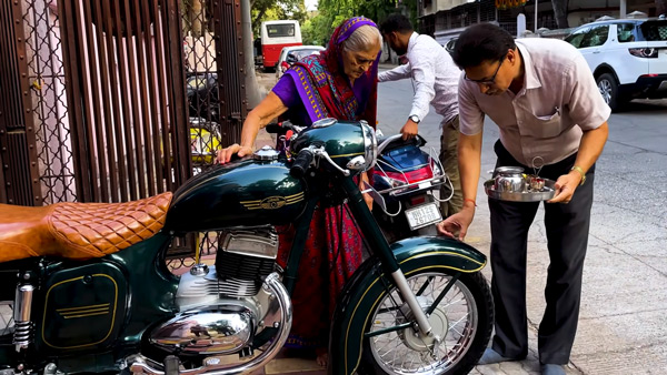Old Bike and Gifts It to Her Grandchildren