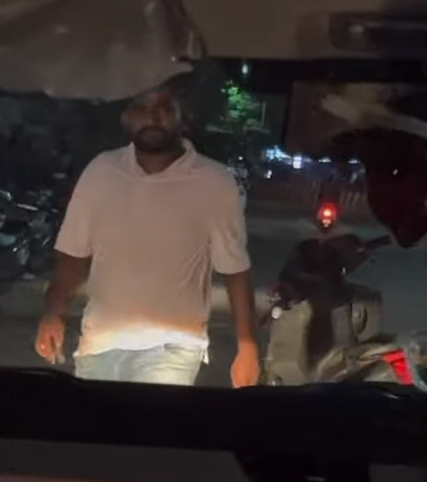 car-blocked-scooter-rider-atrocity-bengaluru