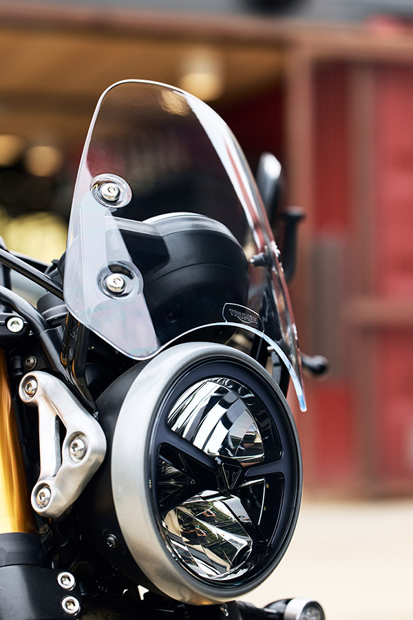 Triumph Scrambler 400 X 