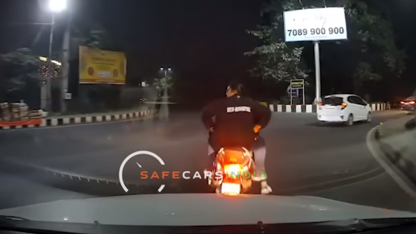 mahindra-scorpio-maruti-dzire-scooter-accident-video