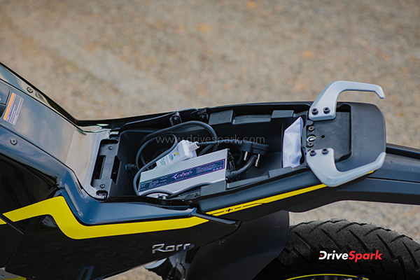 oben-rorr-ev-review-battery-range-design