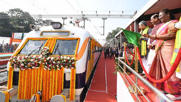president-murmu-flags-off-3-trains-in-her-home-district