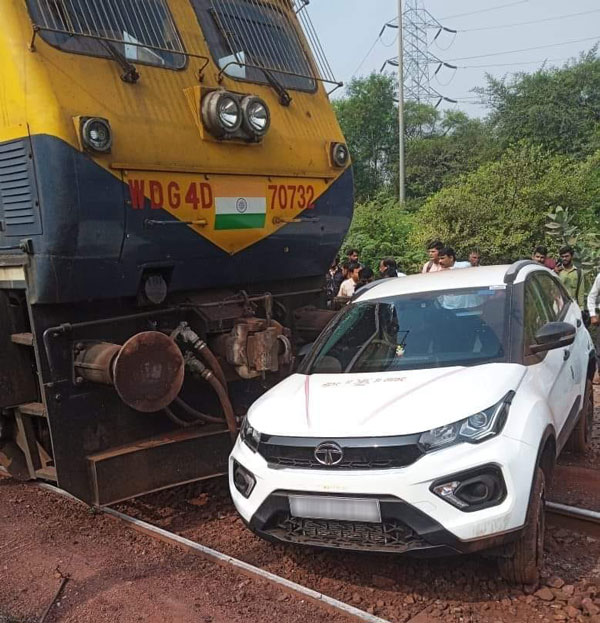 tata-nexon-train-collision-driver-safe