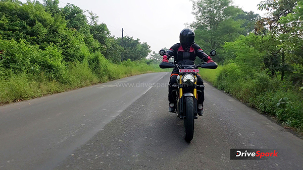 Triumph Scrambler 400X