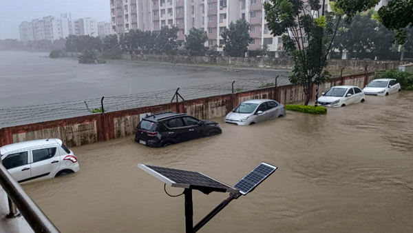 mahindra-special-support-for-suv-owners-affected-by-cyclone-michaung