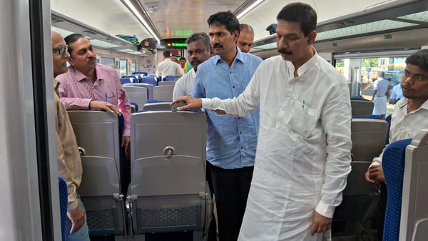 Vande Bharat express 