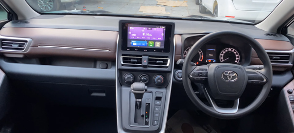 toyota-innova-hycross-waiting-period-cross-1-year-details