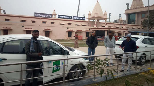 uber-flags-off-ev-autos-in-temple-city-ayodhya