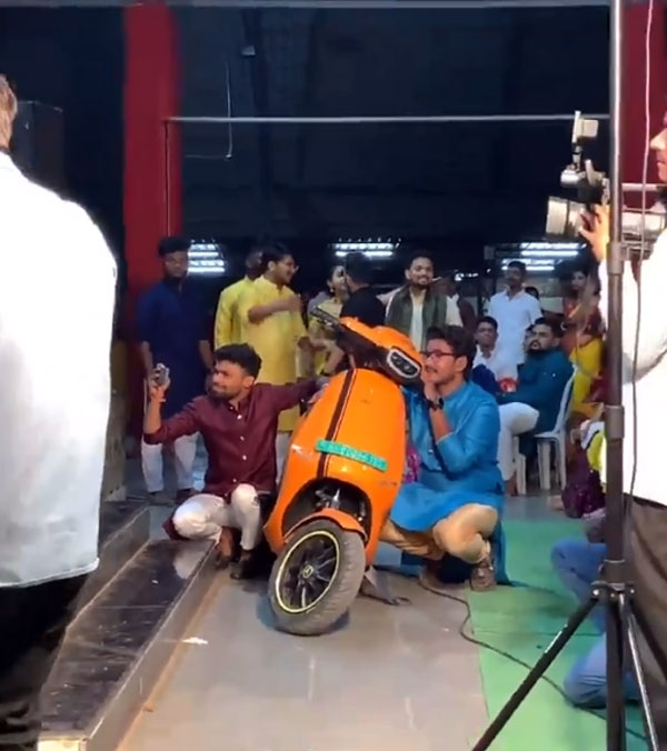 Ola S1 Pro Electric Scooter Used As Speakers For A Marriage Event