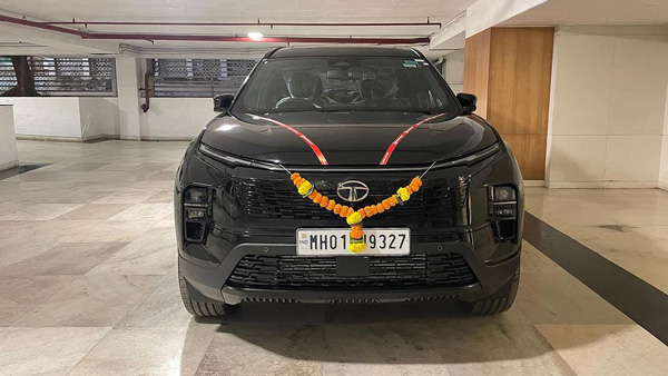 Billionaire Motilal Oswal Buys TATA SAFARI Dark Edition