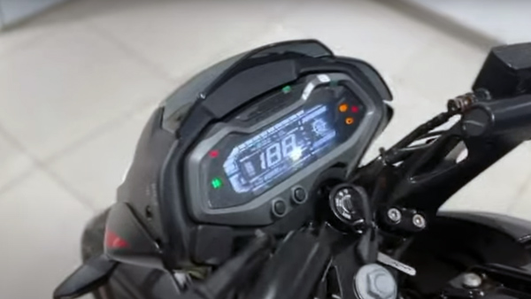 bajaj-pulsar-ns160-ns200-launched-with-new-updates